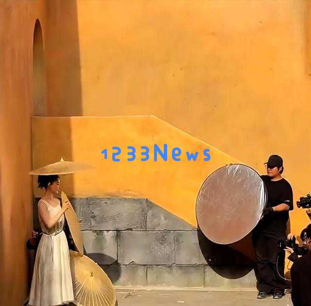 王艳五十岁重返荧幕，展现不凡魅力，靠自己的奋斗最值得信赖！