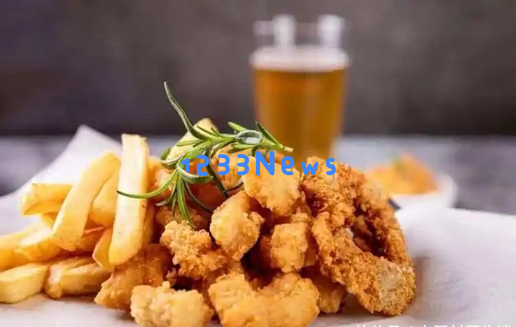 体内存在结节的人士，建议平时避免这4种“发物”，克制不食或许能有所帮助！
