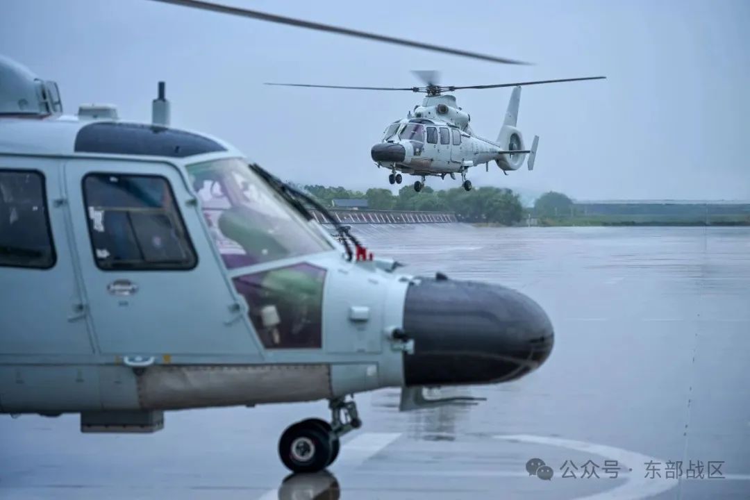 恶劣天气条件下，勇敢升空作战的决心与挑战！