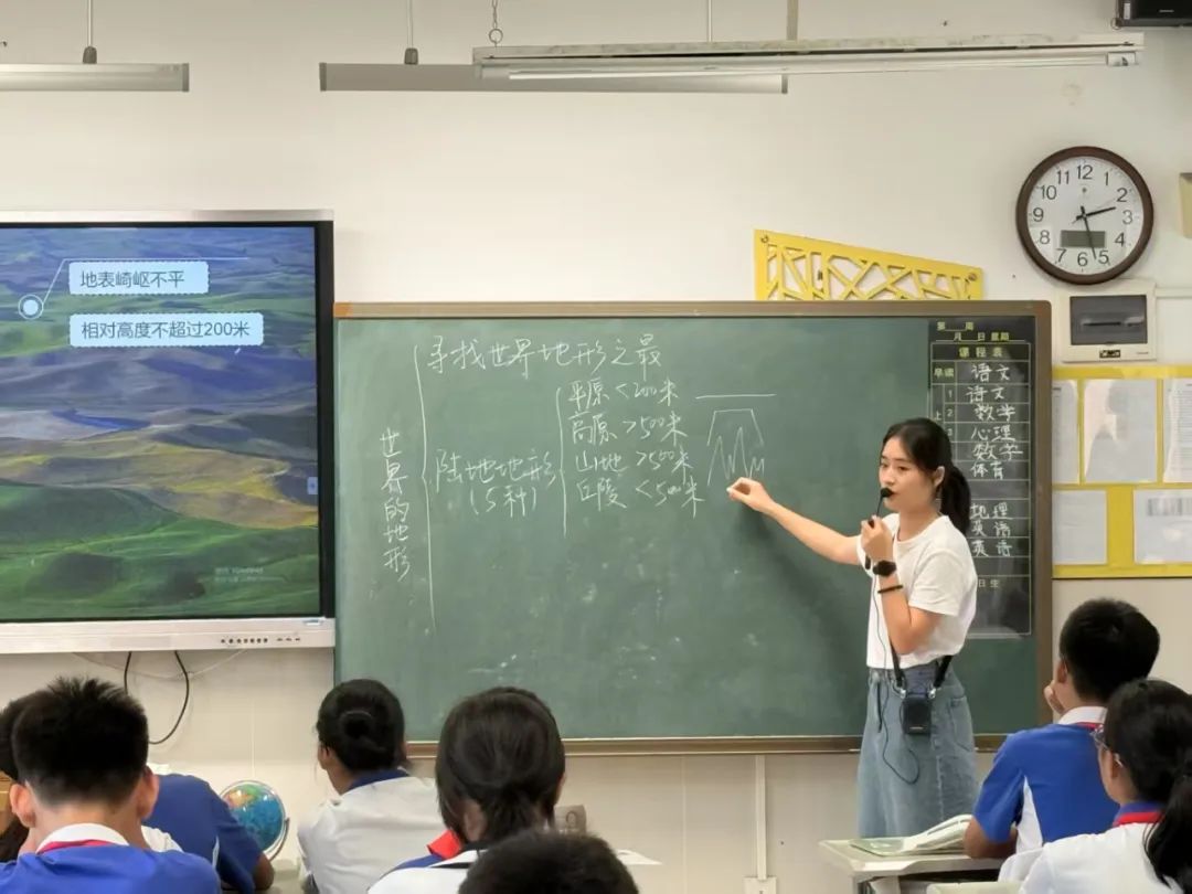 “人生没有晚点的机会！”00后女教师严诗思选择参军，为未来开启新篇章