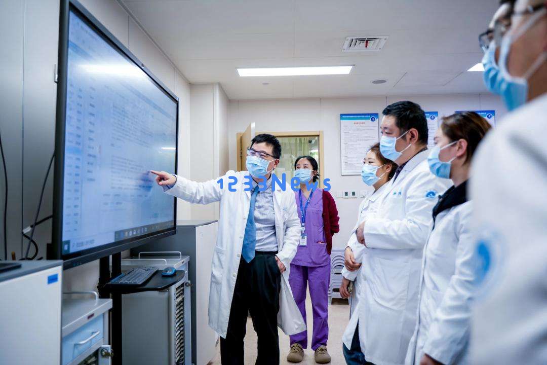 AI医疗的黄金赛道，大厂卷疯了