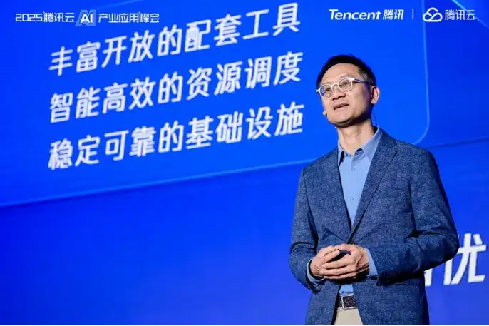 腾讯 AI「登陆战」
