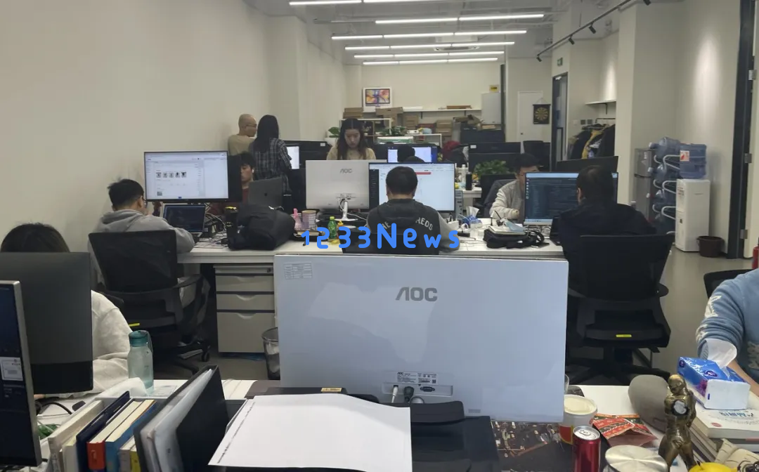 28岁身价过亿：清华男孩的AI电商百亿销售神话之路