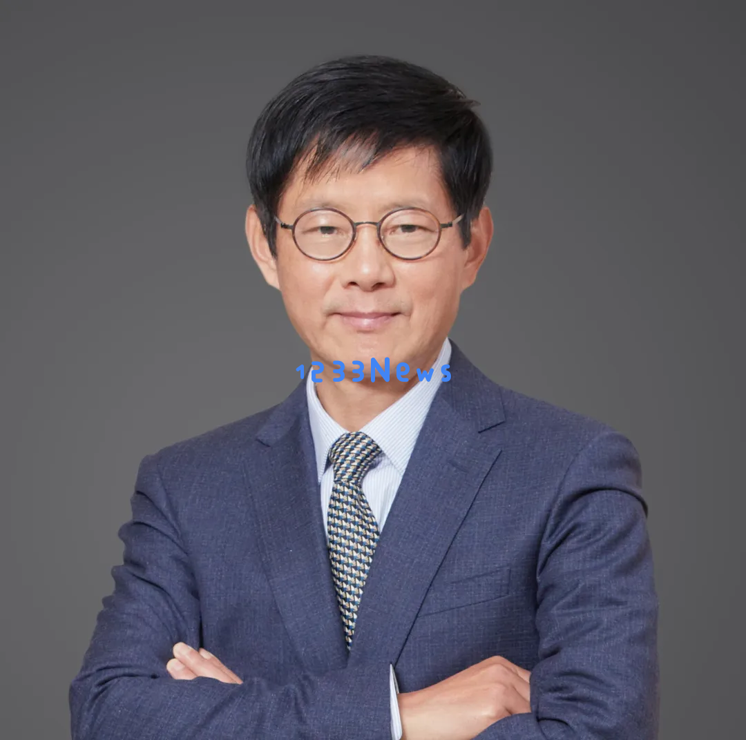全球领先的AI for Science领域专家李子青教授正式成为百图生物科技公司的首席科学家，推动科研新进展