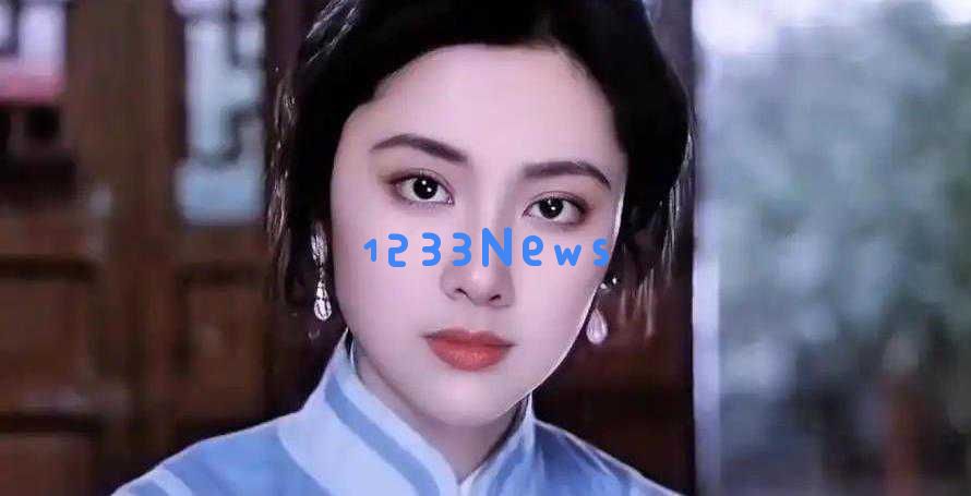 她是八十年代风华绝代的美丽女星，如今72岁依旧魅力四射无子女