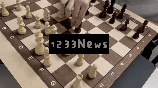 树莓派爆改国际象棋，棋子活了自己动