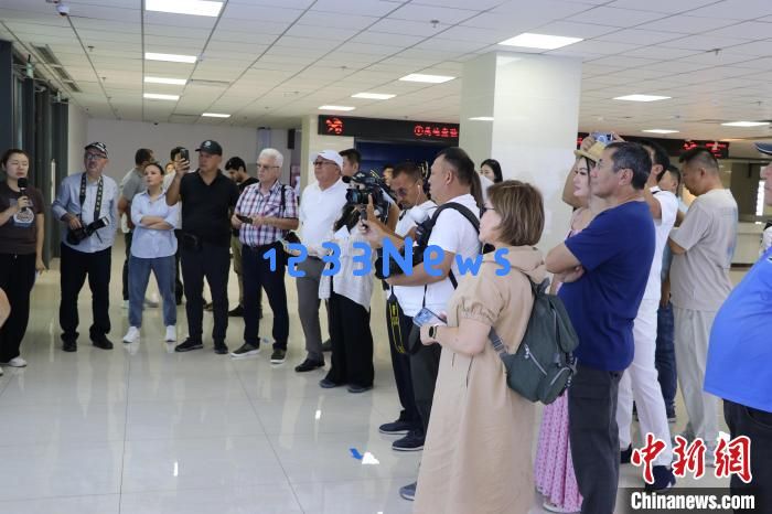 “中亚、土耳其媒体新疆行”启动：探索美丽新疆的独特魅力与多元文化