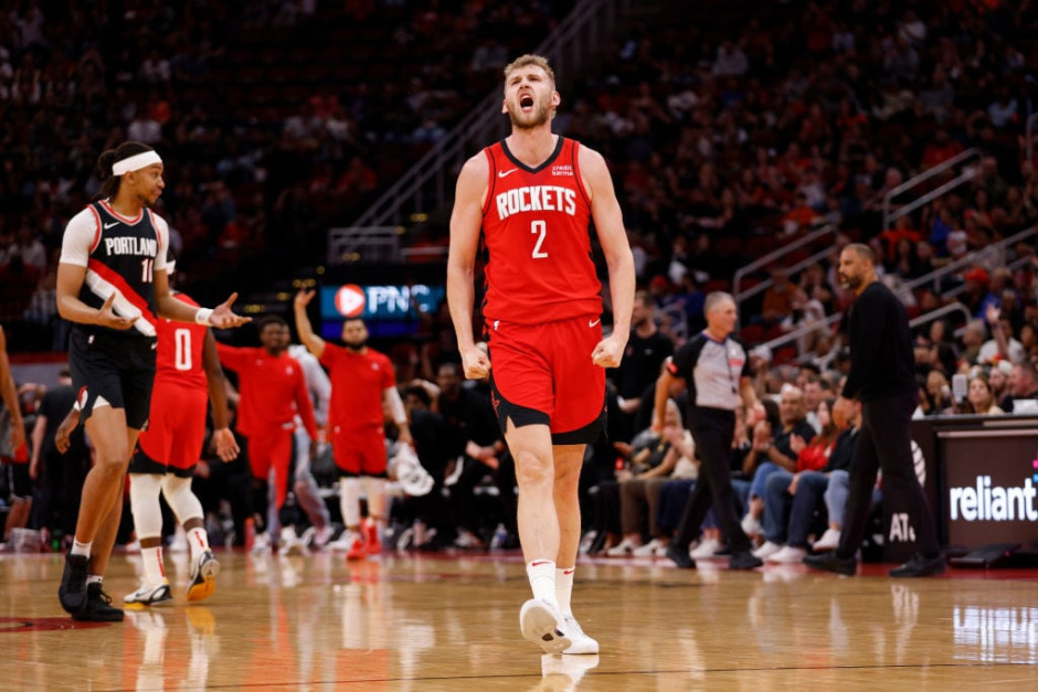 年薪800万恐遭削减！NBA火箭队裁员动态：中锋兰代尔将被释放