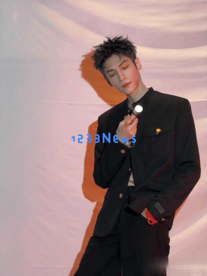 娱乐圈四位身材较瘦的男明星，粉丝们纷纷呼吁他们要多增加饮食，保持健康体态