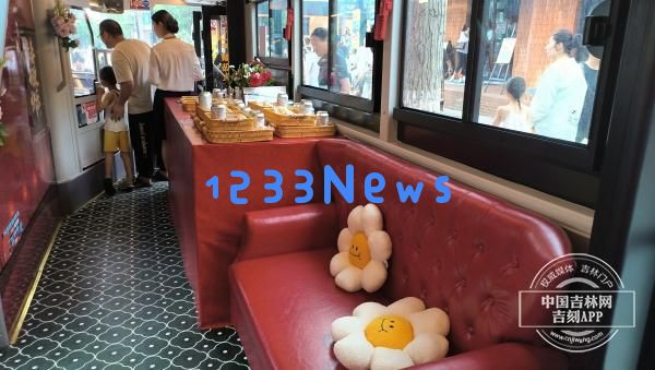 新民大街盛大开街｜花车巡游与长春相遇，漫游巴士带您领略百年历史风情