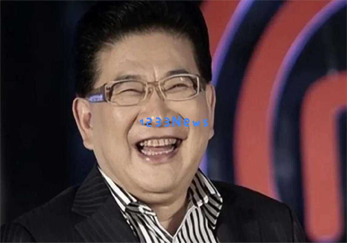 “咸猪手、抢风头”，一张合影，引发了白玉兰颁奖当天的“争议”？