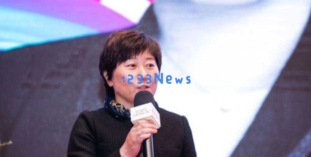 张伦巴在视频中向李律发声，杭州夫妻金果子公开指出不当言论引发热议