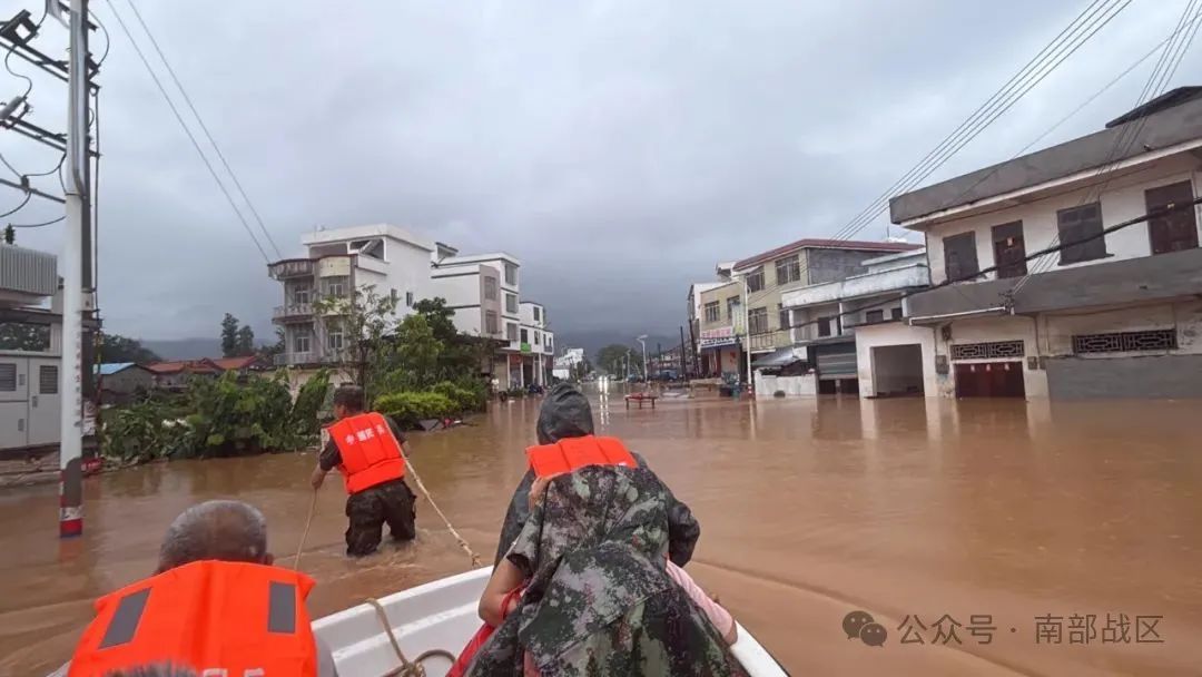 台风“蝴蝶”带来强降雨，广东各地民兵迅速启动紧急救援行动