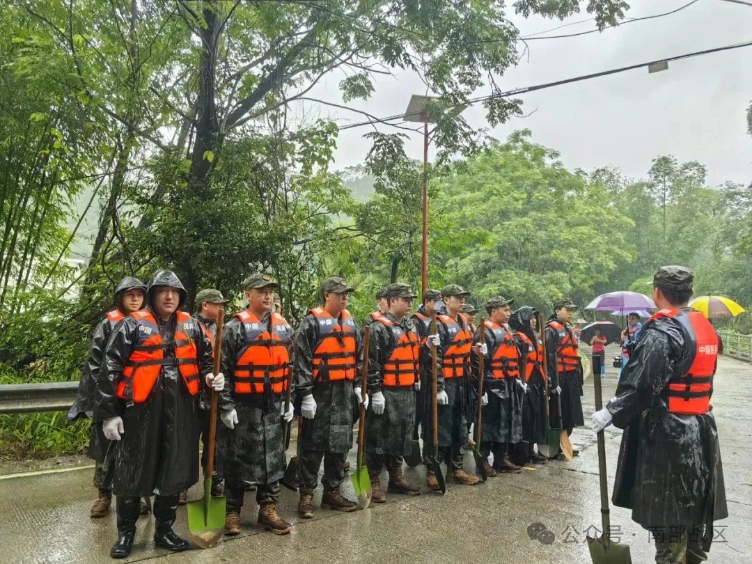 台风“蝴蝶”带来强降雨，广东各地民兵迅速启动紧急救援行动