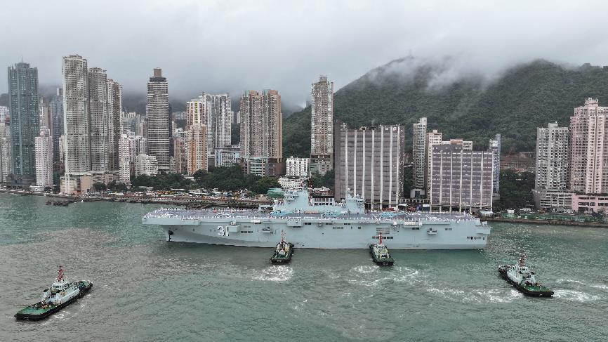 香江水域的海军风采：人民海军舰艇赴港交流的珍贵时刻回顾