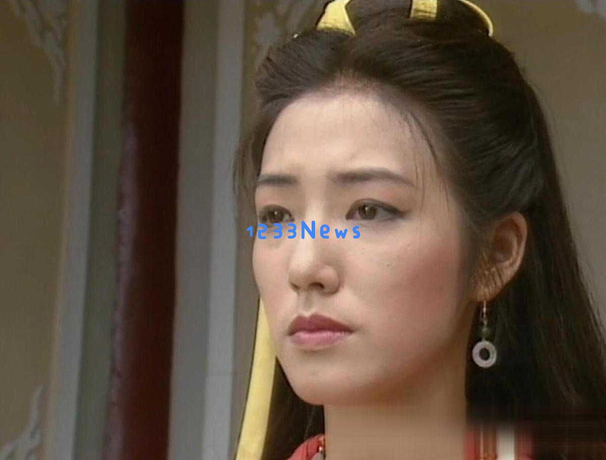 尽显绝代风华，却无法让观众领悟美感，究竟是谁的审美出了问题