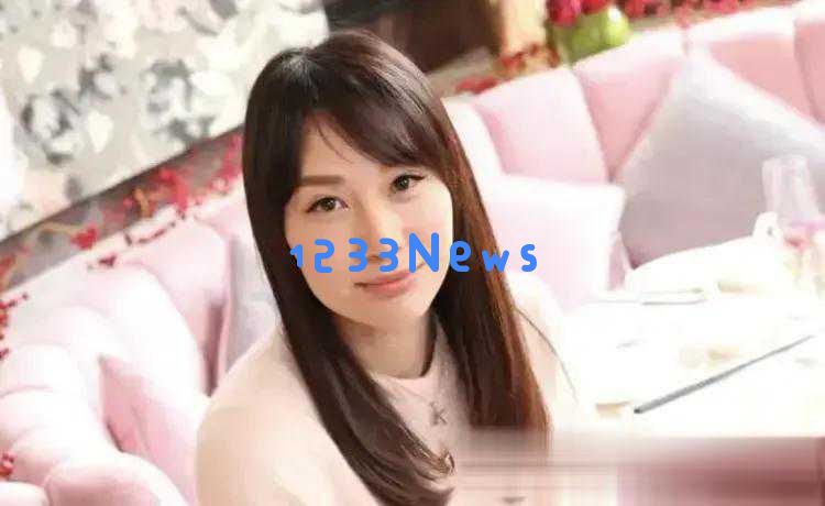 尽显绝代风华，却无法让观众领悟美感，究竟是谁的审美出了问题