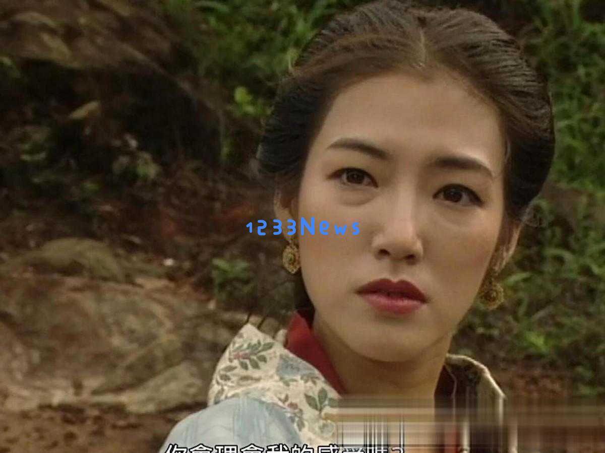 尽显绝代风华，却无法让观众领悟美感，究竟是谁的审美出了问题