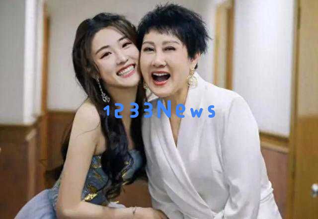 张凯丽女儿综艺节目遭遇尴尬，性格矛盾引发导师反感，网友调侃母女组合成爆笑典范