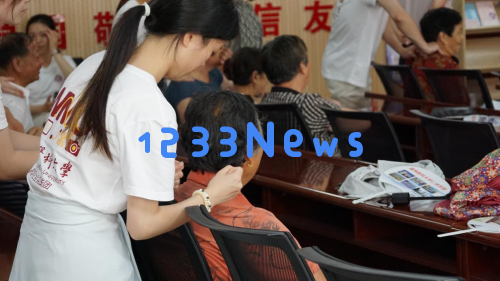 “在家附近设置专家门诊，为您提供更便捷的医疗服务！”