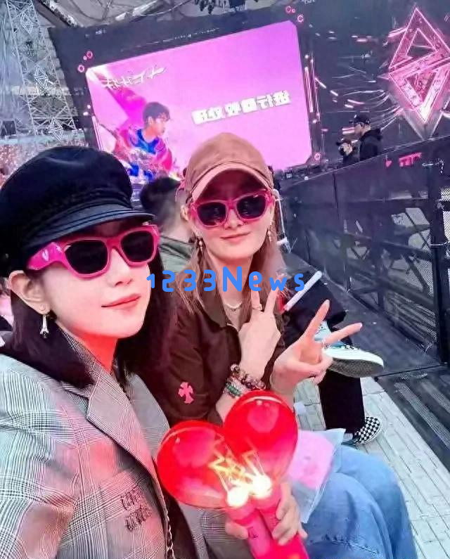 离婚后反差明显！陈妍希尽情释放自我，陈晓瘦得令人担忧