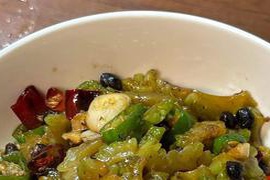 小暑季节进入伏天，提醒大家牢记“3要食，2忌食”，有效防暑祛湿增加体力
