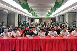2025年山东家装厨卫焕新季成功举办于绿港装饰活动现场