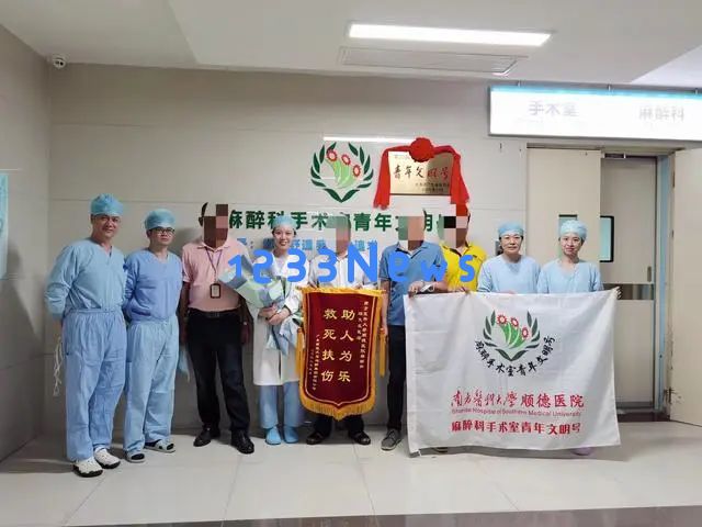 紧急时刻!善良美丽的医学生挺身而出救助他人……