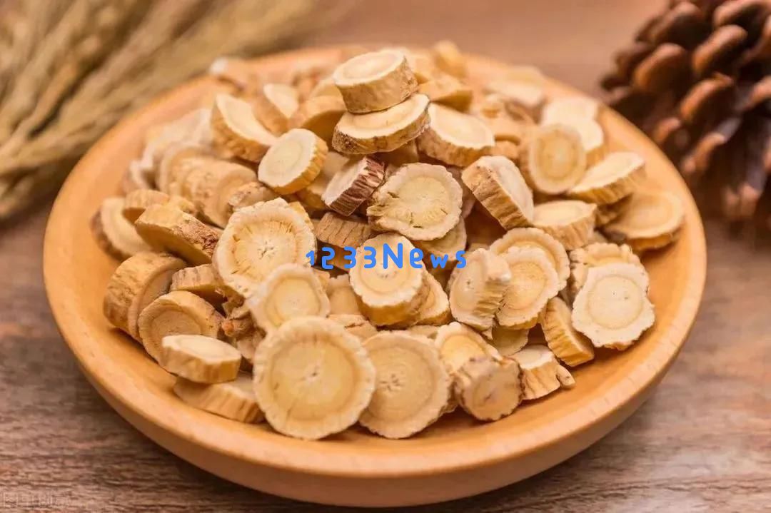 探寻苏轼心爱黄芪的秘密，揭示它背后的健康秘诀与价值所在！