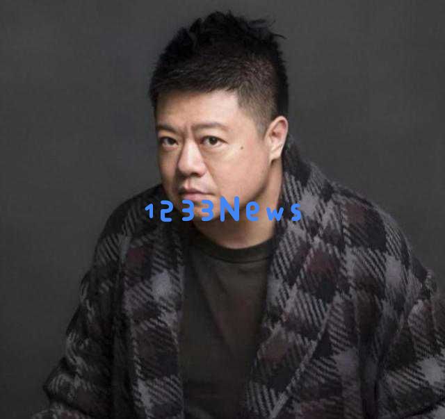 53岁孙悦参加聚会神采奕奕，57岁马东难得露面展现高情商！