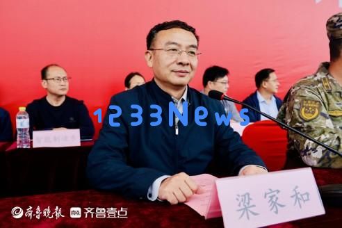 枣庄职业学院举办2025级新生军训风采展示与开学典礼活动精彩回顾