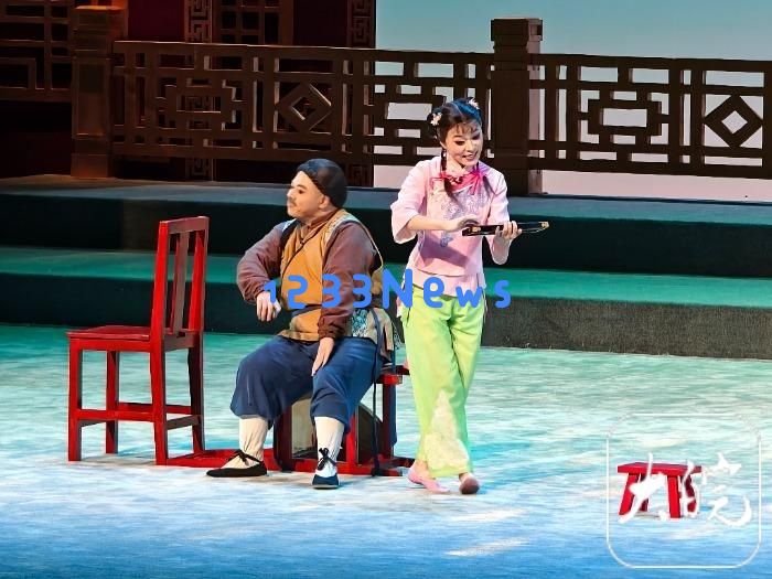 参与“百戏入皖·星耀合肥”戏曲主题活动后可获购车补贴，合肥盛大启幕