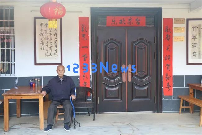 她坚定地表示：“生死无畏，还有什么好怕的呢？”