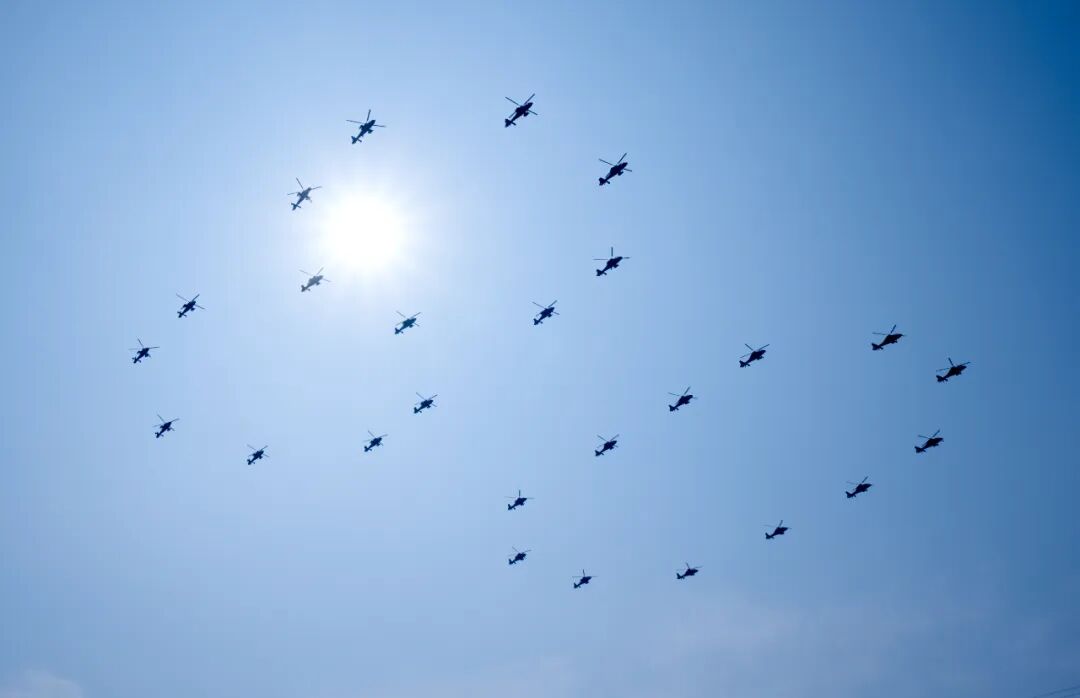 安全感升级！我们的新型战机威武登陆，助力国家防御能力提升！