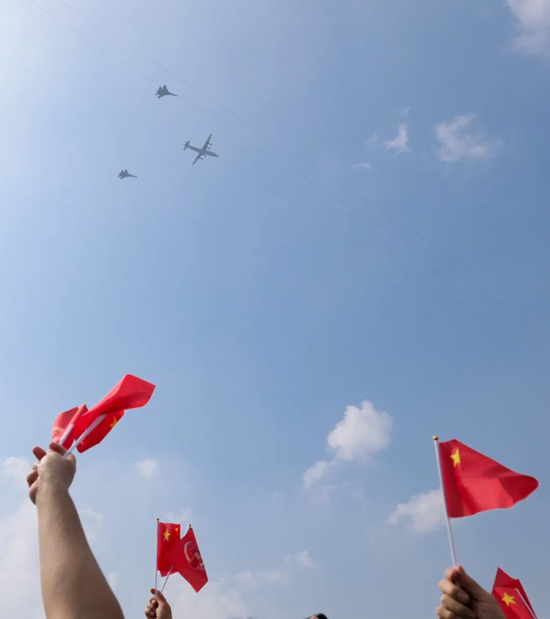 安全感升级！我们的新型战机威武登陆，助力国家防御能力提升！