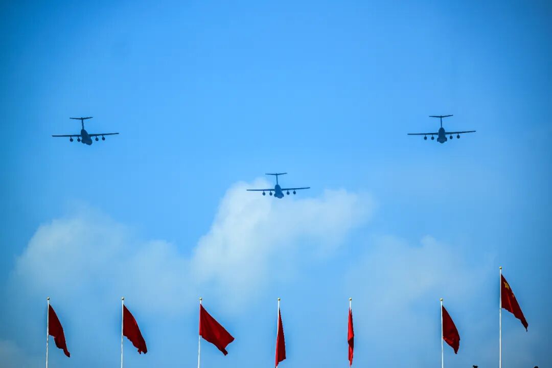 安全感升级！我们的新型战机威武登陆，助力国家防御能力提升！