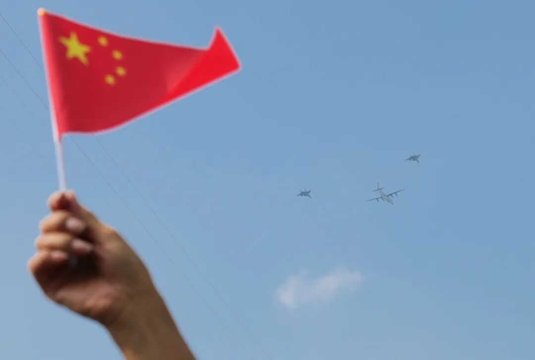 安全感升级！我们的新型战机威武登陆，助力国家防御能力提升！