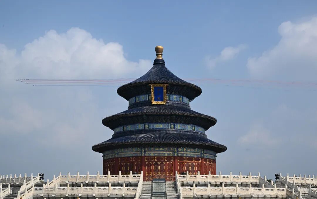 安全感升级！我们的新型战机威武登陆，助力国家防御能力提升！