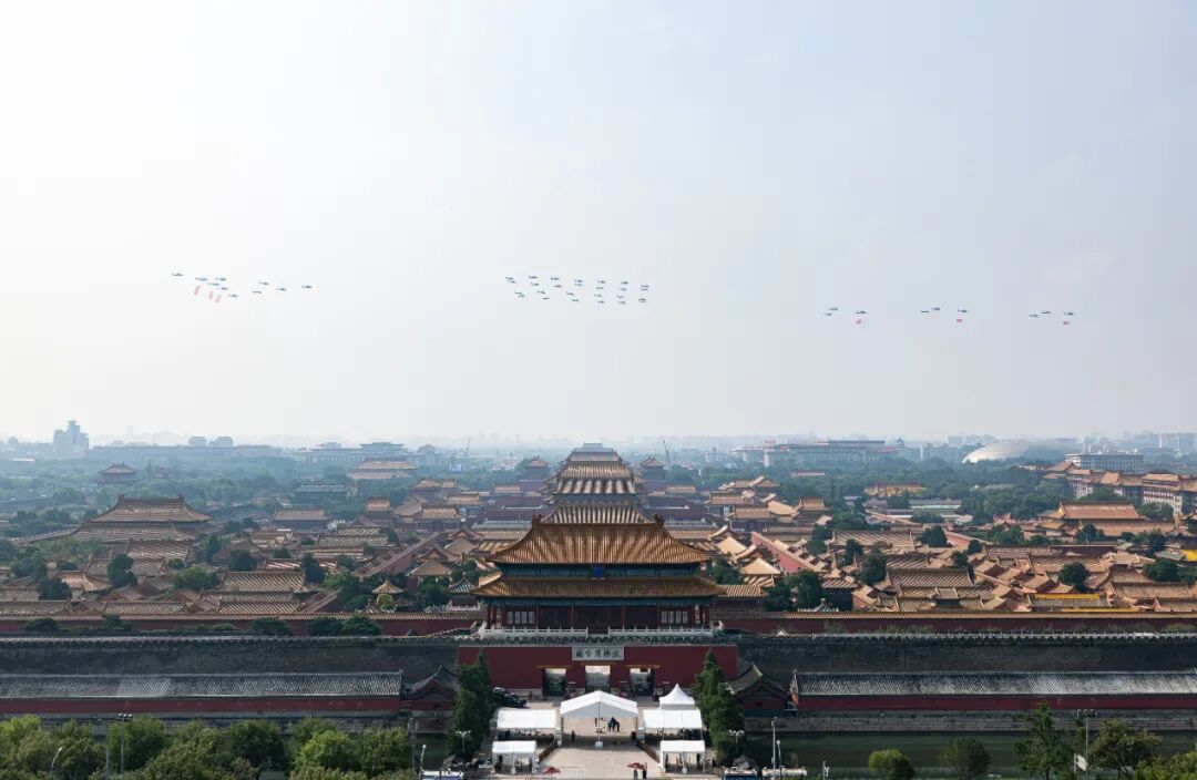 安全感升级！我们的新型战机威武登陆，助力国家防御能力提升！