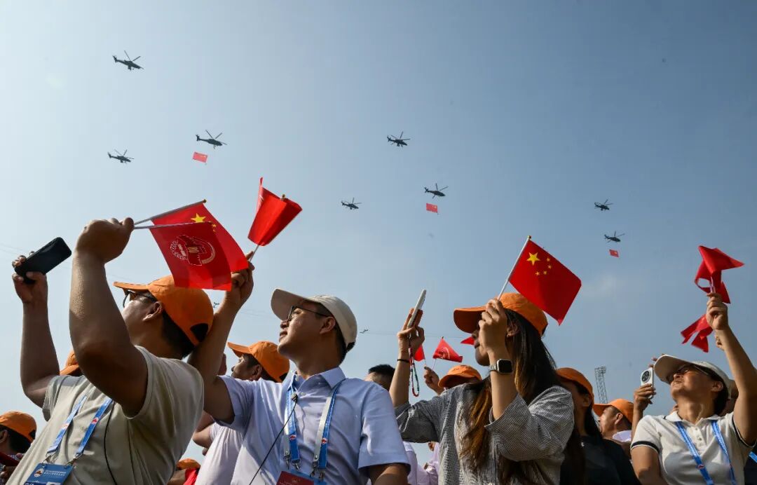 安全感升级！我们的新型战机威武登陆，助力国家防御能力提升！