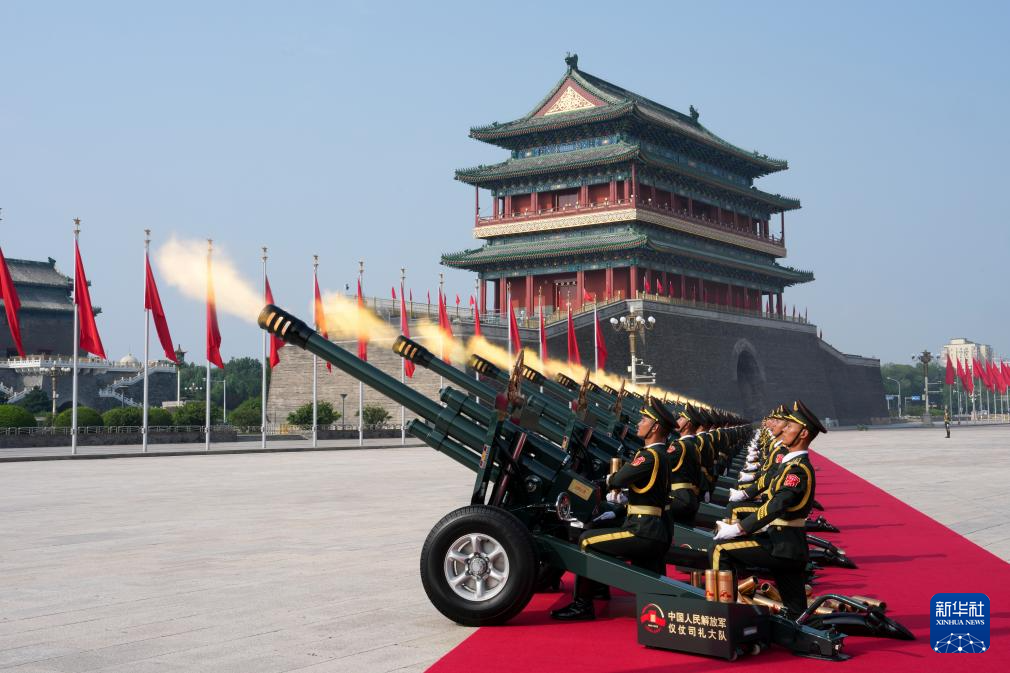 聚焦那一刻！环球时报深入礼炮鸣放队与国旗护卫队的幕后训练过程