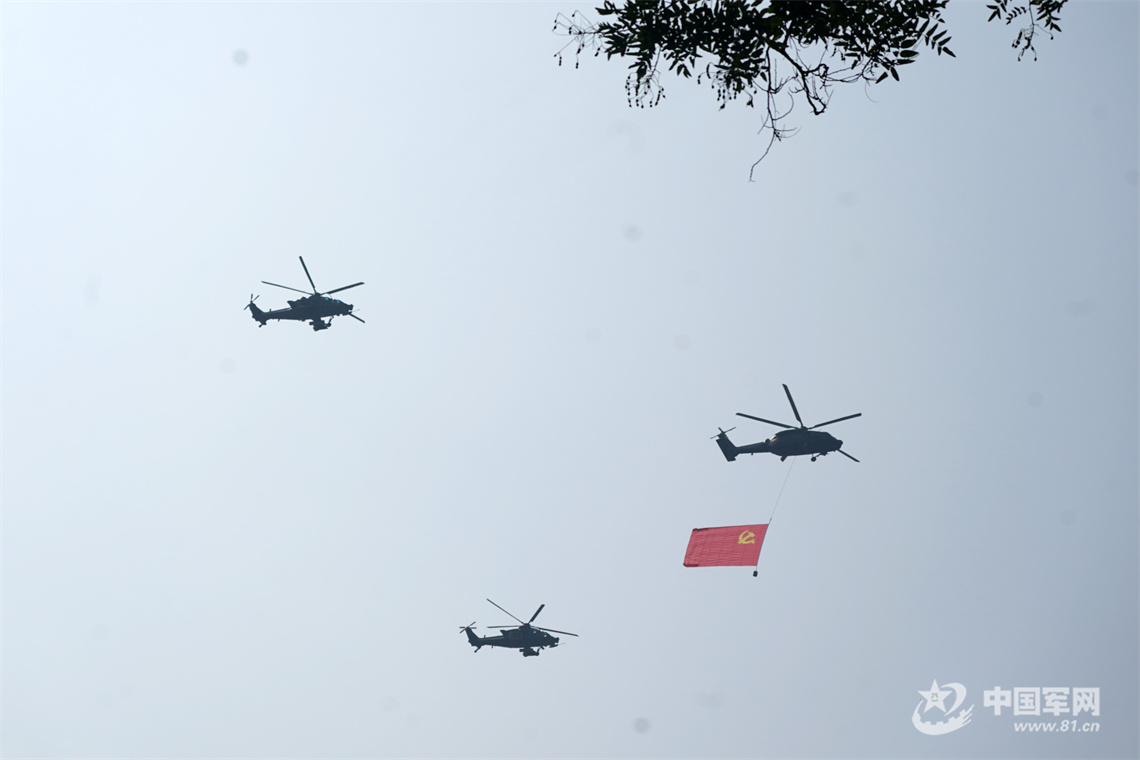 我在阅兵现场｜空中梯队献礼，致敬辉煌胜利时刻