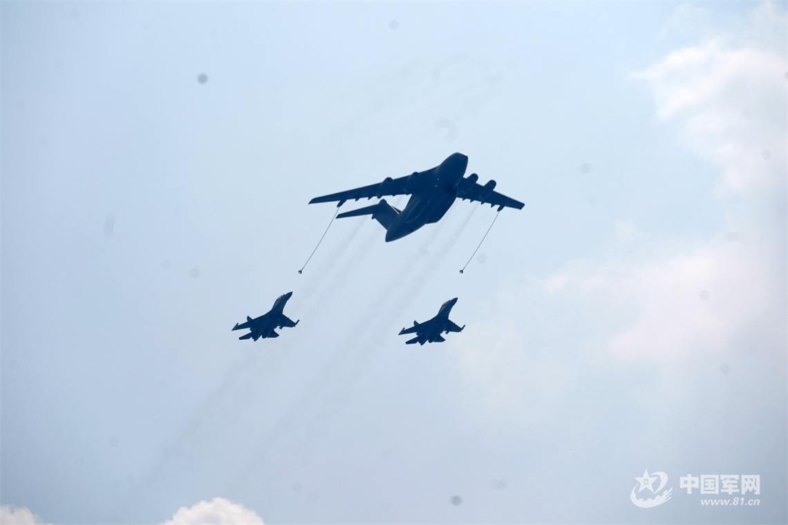 我在阅兵现场｜空中梯队献礼，致敬辉煌胜利时刻