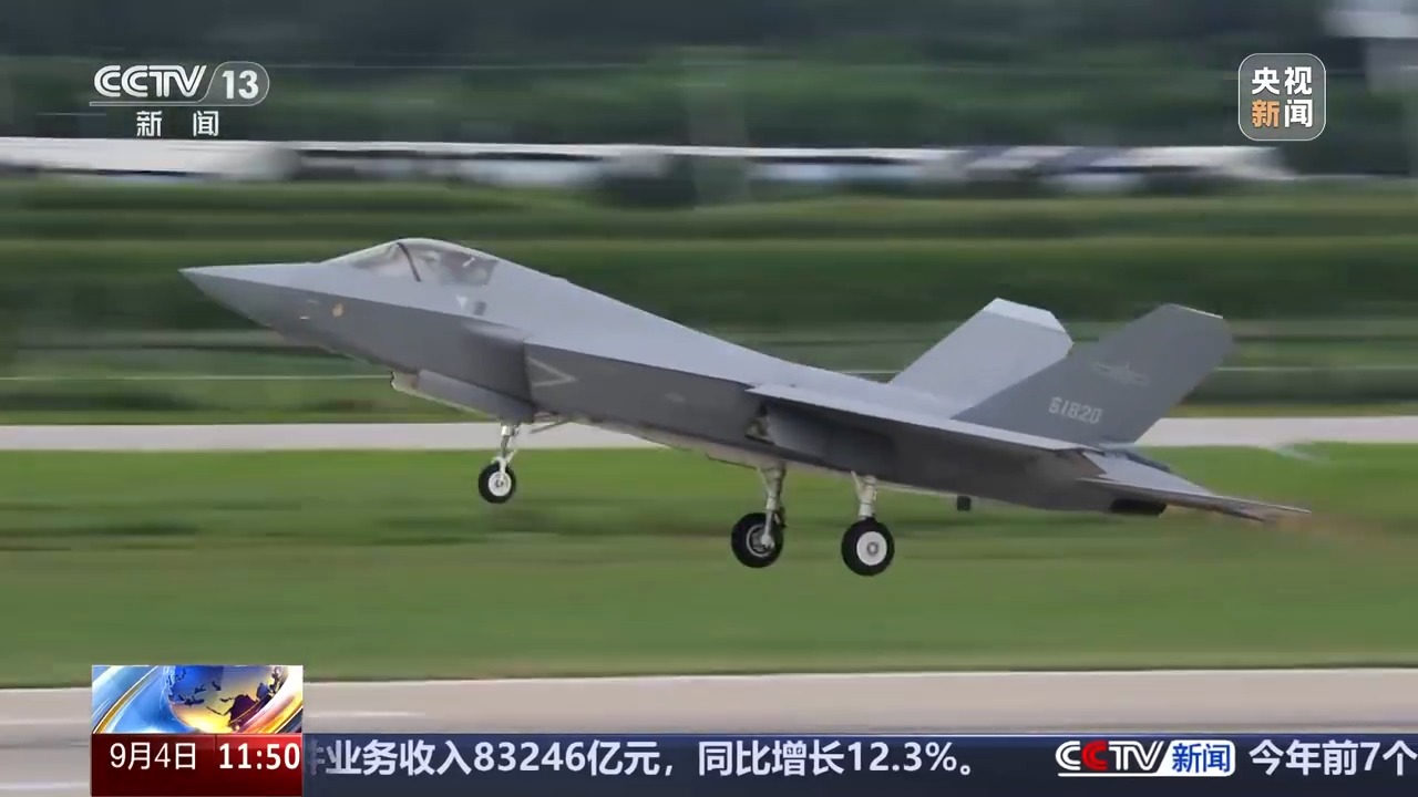 揭示不断壮大的“歼击机家族”及其新式机型接连亮相的背后故事