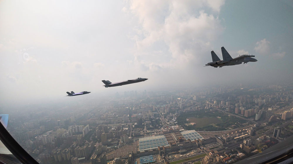 国社邀您从独特视角领略阅兵盛典的震撼与庄严