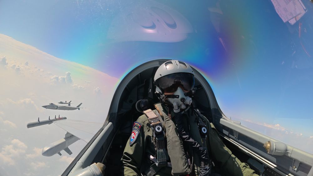 国社邀您从独特视角领略阅兵盛典的震撼与庄严