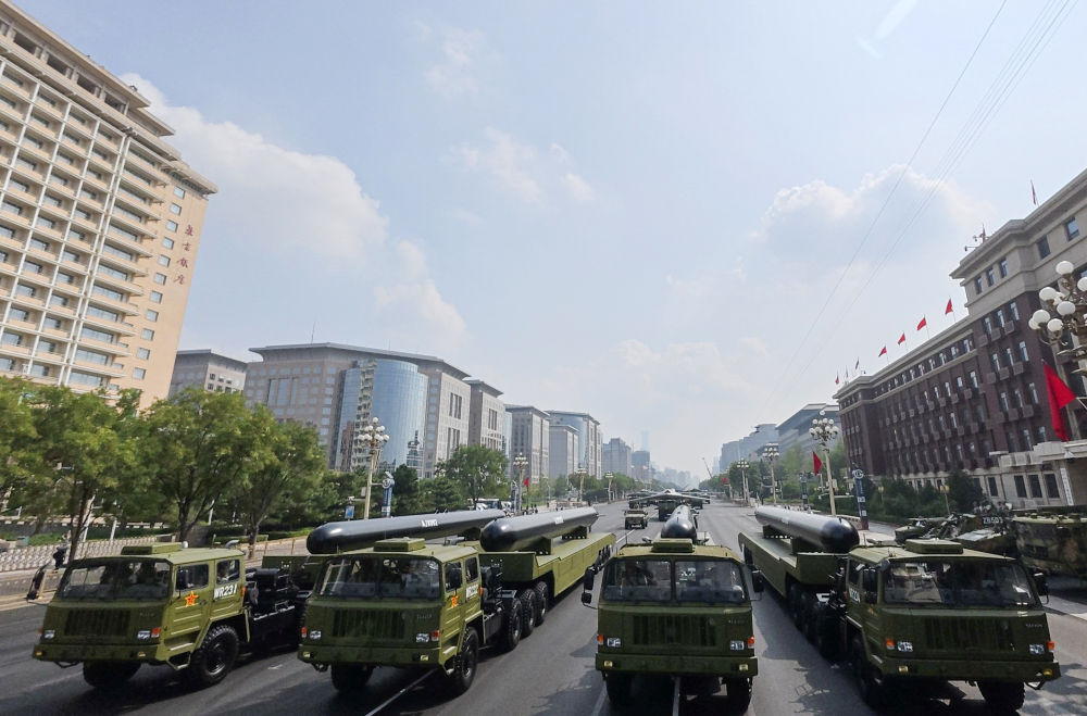 国社邀您从独特视角领略阅兵盛典的震撼与庄严