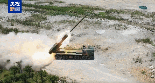 全新一代装甲武器闪耀登场！九三阅兵揭开钢铁洪流的升级战力新篇章