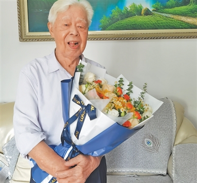 抗战老兵罗竞辉：我生命中最快乐、最满足的时光就在这一刻