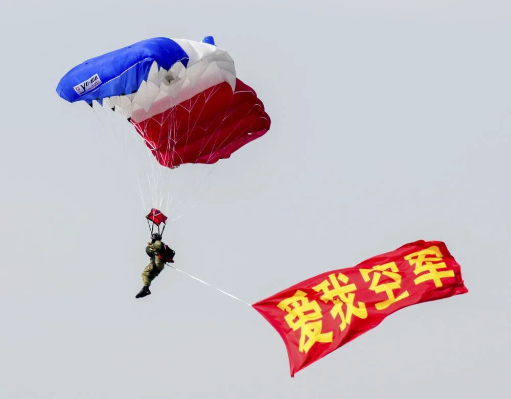 2025年长春航空展开幕与空军航空开放活动精彩呈现